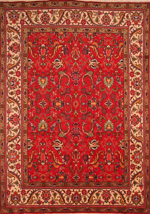 Tabriz Red Hand Knotted 82 X 117 Area Rug 100-21387 Image 0