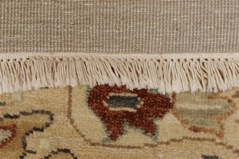 Zanjan Grey Hand Knotted 101 X 131 Area Rug 250-21390 Image 12