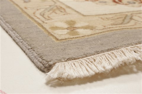 Zanjan Grey Hand Knotted 101 X 131 Area Rug 250-21390 Image 19