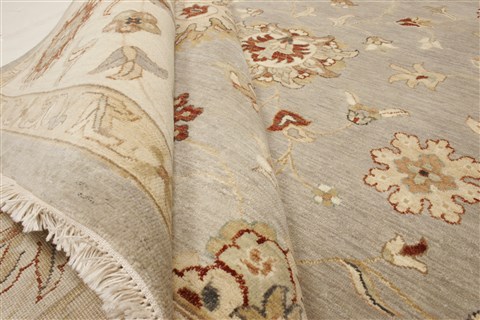 Zanjan Grey Hand Knotted 101 X 131 Area Rug 250-21390 Image 5