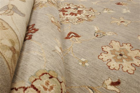 Zanjan Grey Hand Knotted 101 X 131 Area Rug 250-21390 Image 6