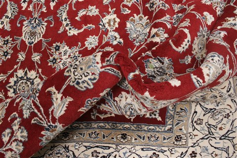 Nain Red Hand Knotted 910 X 130 Area Rug 250-21391 Image 5