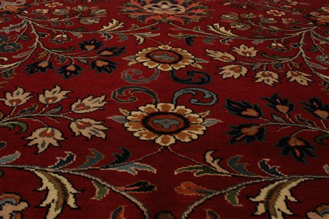 Sarouk Red Hand Knotted 100 X 141 Area Rug 250-21393 Image 8
