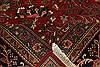 Sarouk Red Hand Knotted 100 X 141  Area Rug 250-21393 Thumb 3