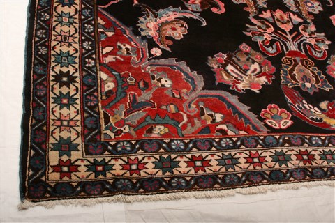 Lilihan Red Hand Knotted 77 X 105 Area Rug 100-21395 Image 1