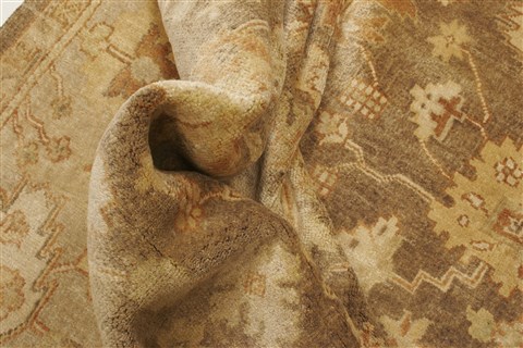 Oushak Brown Hand Knotted 910 X 1310 Area Rug 250-21396 Image 4
