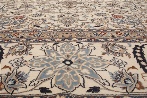Nain White Hand Knotted 103 X 131 Area Rug 250-21402 Image 16