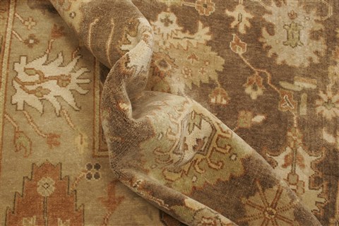 Oushak Brown Hand Knotted 100 X 140 Area Rug 250-21406 Image 5