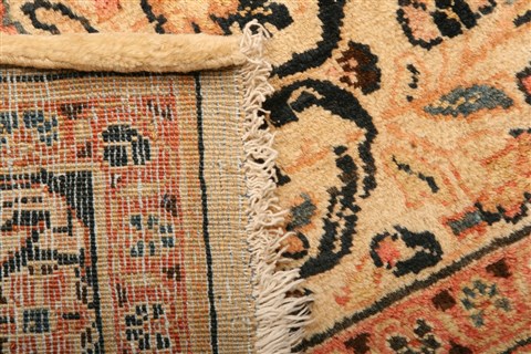Sarouk Beige Hand Knotted 83 X 103 Area Rug 100-21420 Image 21