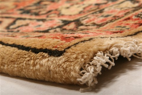 Sarouk Beige Hand Knotted 83 X 103 Area Rug 100-21420 Image 25