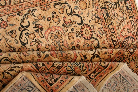 Sarouk Beige Hand Knotted 83 X 103 Area Rug 100-21420 Image 12