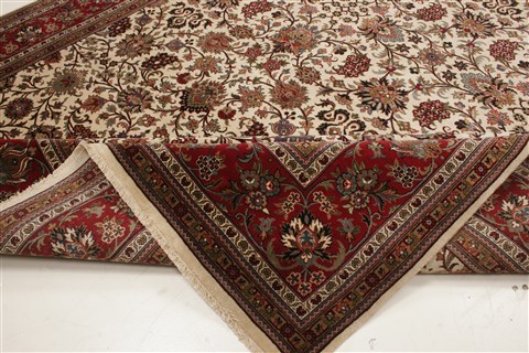 Kashmar Beige Hand Knotted 99 X 134 Area Rug 250-21421 Image 10