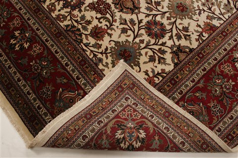 Kashmar Beige Hand Knotted 99 X 134 Area Rug 250-21421 Image 11
