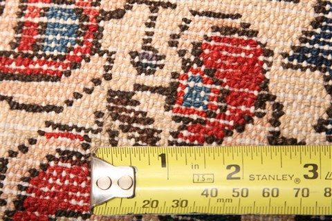 Bakhtiar Red Hand Knotted 85 X 113 Area Rug 100-21429 Image 10
