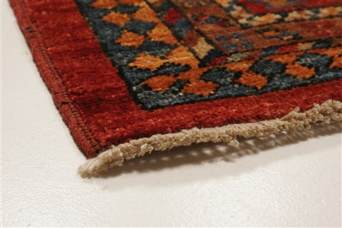 Kazak Red Hand Knotted 105 X 1210 Area Rug 250-21435 Image 21