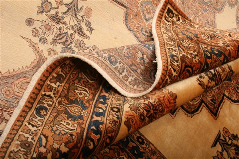 Bakhtiar Yellow Hand Knotted 85 X 118 Area Rug 100-21436 Image 9