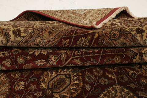 Tabriz Red Hand Knotted 911 X 132  Area Rug 250-21437 Image 11
