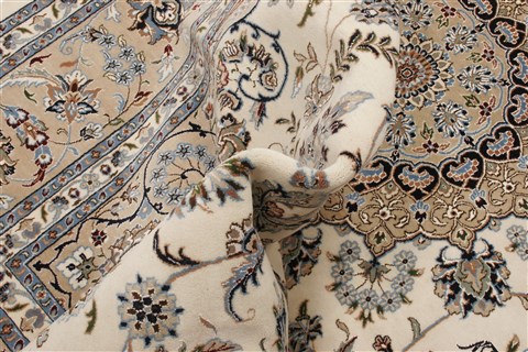 Nain White Hand Knotted 98 X 140 Area Rug 250-21442 Image 12