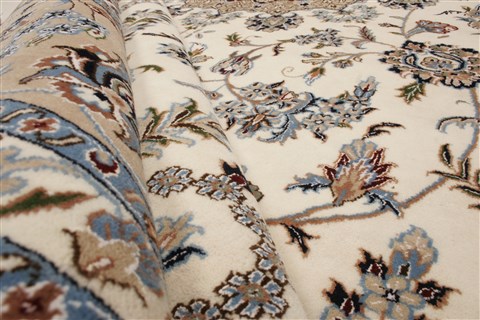 Nain White Hand Knotted 98 X 140 Area Rug 250-21442 Image 15