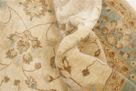 Chobi Beige Hand Knotted 64 X 109 Area Rug 250-21447 Image 5