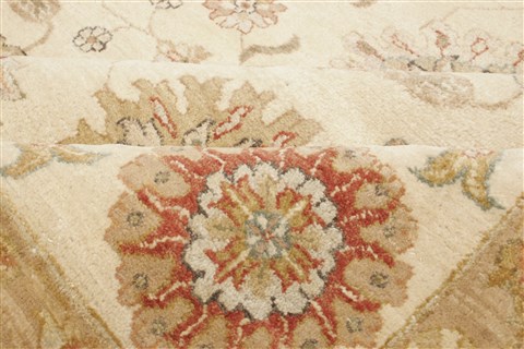 Ziegler Beige Hand Knotted 81 X 100 Area Rug 250-21450 Image 12
