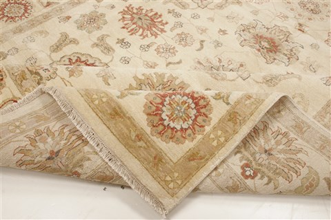 Ziegler Beige Hand Knotted 81 X 100 Area Rug 250-21450 Image 14