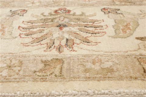 Ziegler Beige Hand Knotted 81 X 100 Area Rug 250-21450 Image 19