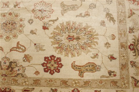 Ziegler Beige Hand Knotted 81 X 100 Area Rug 250-21450 Image 22
