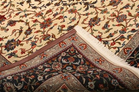 Kashmar White Hand Knotted 82 X 98 Area Rug 100-21459 Image 3