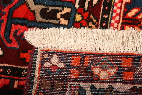 Bakhtiar Red Hand Knotted 88 X 117 Area Rug 100-21464 Image 22