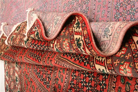 Yalameh Red Hand Knotted 82 X 116 Area Rug 100-21479 Image 11