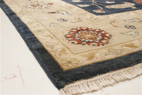 Ziegler Blue Hand Knotted 66 X 97 Area Rug 250-21483 Image 20