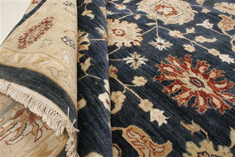 Ziegler Blue Hand Knotted 66 X 97 Area Rug 250-21483 Image 7