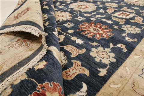 Ziegler Blue Hand Knotted 66 X 97 Area Rug 250-21483 Image 8