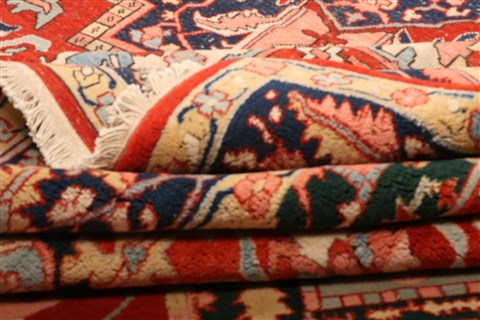 Serapi Red Hand Knotted 89 X 131 Area Rug 100-21485 Image 15