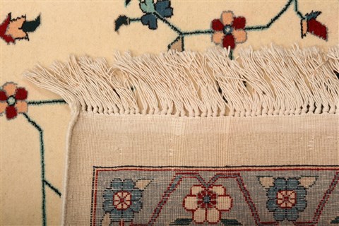 Tabriz Beige Hand Knotted 81 X 910 Area Rug 100-21497 Image 18