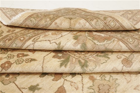 Chobi Beige Hand Knotted 82 X 98 Area Rug 250-21504 Image 6