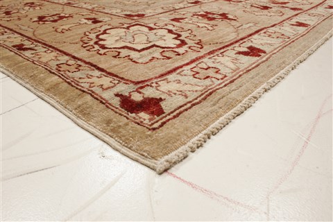 Pishavar Beige Hand Knotted 83 X 910  Area Rug 250-21510 Image 18