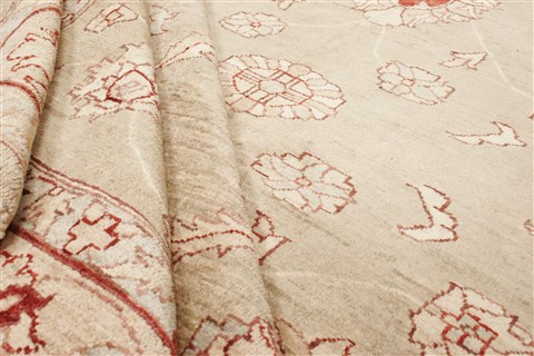 Pishavar Beige Hand Knotted 83 X 910  Area Rug 250-21510 Image 6