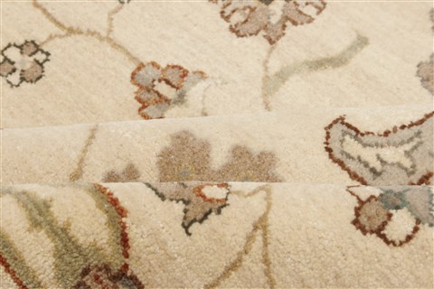 Ziegler Beige Hand Knotted 80 X 100 Area Rug 250-21514 Image 14