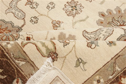 Ziegler Beige Hand Knotted 80 X 100 Area Rug 250-21514 Image 15