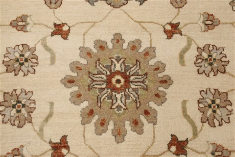 Ziegler Beige Hand Knotted 80 X 100 Area Rug 250-21514 Image 22