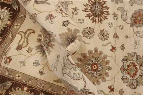 Ziegler Beige Hand Knotted 80 X 100 Area Rug 250-21514 Image 7