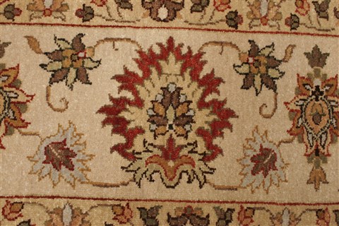 Agra Brown Hand Knotted 81 X 911 Area Rug 250-21515 Image 16