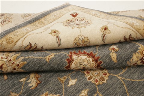 Ziegler Blue Hand Knotted 80 X 103 Area Rug 250-21519 Image 11