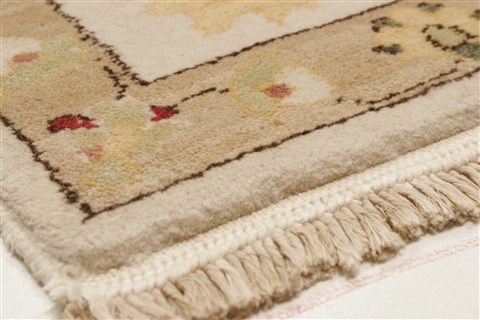 Chobi Beige Hand Knotted 80 X 104 Area Rug 250-21545 Image 22