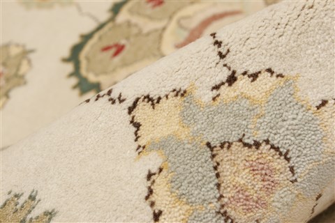 Chobi Beige Hand Knotted 80 X 104 Area Rug 250-21545 Image 2