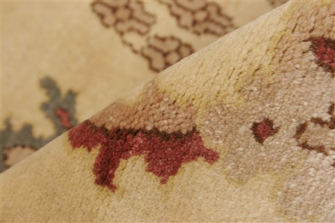 Chobi Beige Hand Knotted 84 X 98 Area Rug 250-21550 Image 4