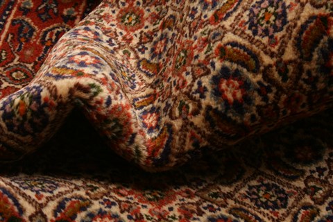 Mood Red Runner Hand Knotted 27 X 64  Area Rug 253-21559 Image 3