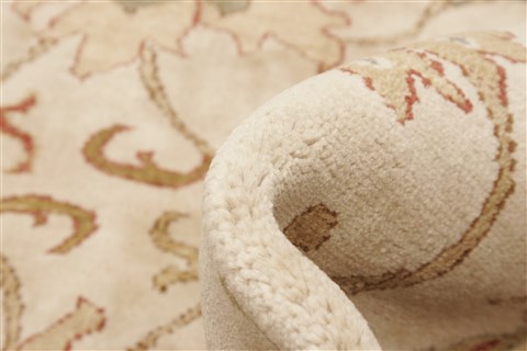 Chobi Beige Hand Knotted 84 X 101 Area Rug 250-21560 Image 3